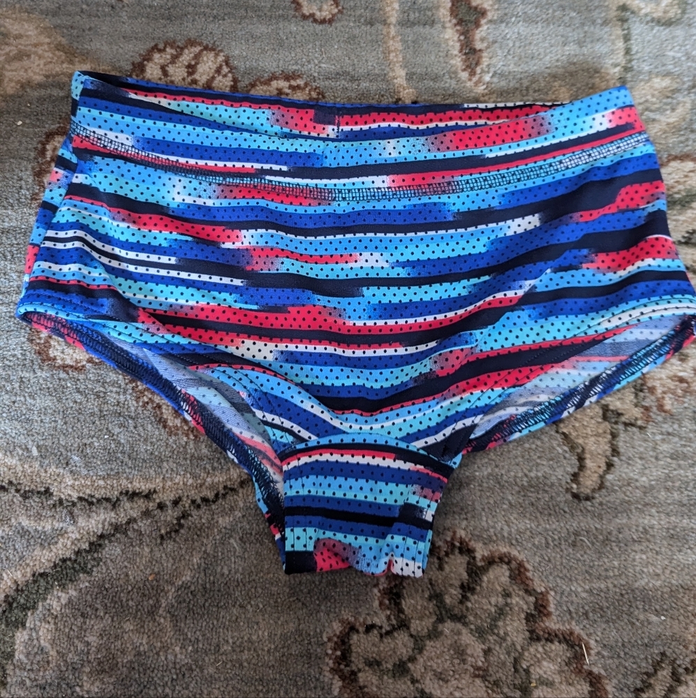 Funky Trunks square brief sz 24